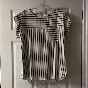 🎉 2/$20🎉 Faith and Joy Monochrome Striped Blouse
